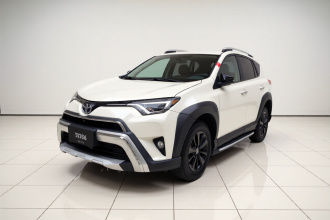丰田 RAV4荣放 2019款 2.0L CVT两驱风尚X限量版 国VI