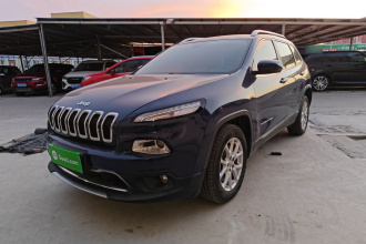 Jeep 自由光 2017款 2.0L 优越版
