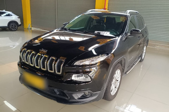 Jeep 自由光 2016款 2.4L 领先版