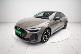 奥迪A5L 2026款 2.0T 运动版 Plus