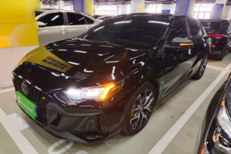 广汽传祺 影豹 2021款 270T DCT J15版