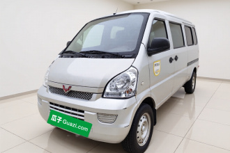 五菱汽车 五菱荣光EV 2020款 客车版基本型7座300KM
