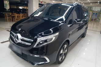 奔驰V级 2021款 V 260 尊贵版
