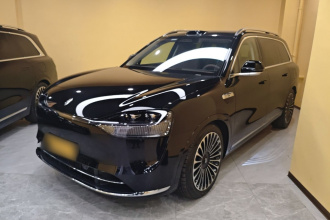 鸿蒙智行 问界M9 2025款 增程 Ultra版 52kWh 6座版 (192线激光雷达）