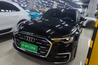 奥迪A6L 2024款 45 TFSI quattro 臻选动感型