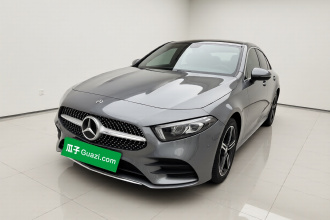 奔驰A级 2022款 改款 A 200 L 运动轿车动感型