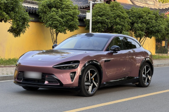 小米汽车 小米YU7 2025款 超长续航高性能四驱Max版