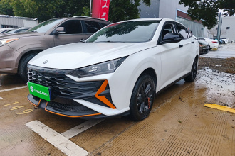 东风风神 奕炫 2024款 1.5L 自动劲速版