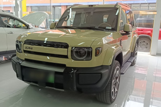 iCAR V27 2026款 200KM四驱猎鹰700