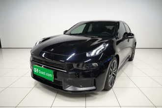 领克03 2022款 03+ 2.0TD 自动驭风版