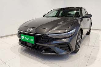 现代 伊兰特 2023款 1.5L CVT LUX尊贵版
