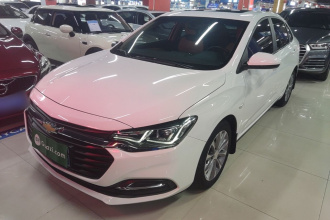 雪佛兰 科鲁泽 2021款 320 自动悦享天窗版