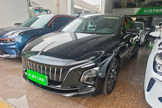 红旗E-QM5 2023款 改款 基础出行版