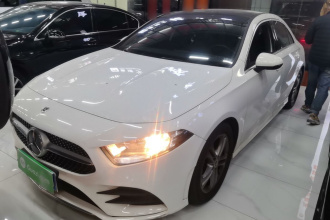 奔驰A级 2022款 A 180 L 运动轿车