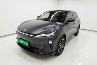 东风风神L8 2025款 185KM梦想版