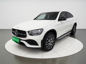 奔驰GLC轿跑 2023款 GLC 300 4MATIC 轿跑SUV