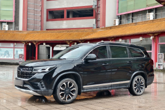 东风风行 风行T5 2022款 盛世款 1.5T 自动远梦版七座