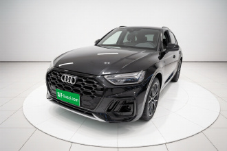 奥迪Q5L 2024款 45 TFSI 豪华动感型