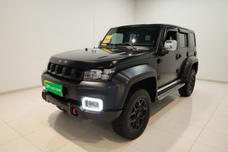 北京越野 北京BJ40 2023款 2.0D 自动四驱刀锋英雄版侠客型