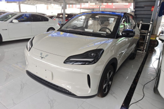 五菱汽车 五菱缤果PLUS 2024款 401km 五座版