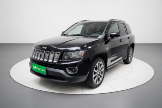 Jeep 指南者(进口) 2014款 2.4L 四驱豪华版