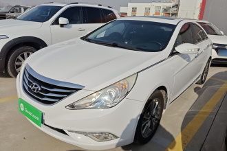 现代 索纳塔 2015款 经典 2.4L 自动领先版 国V