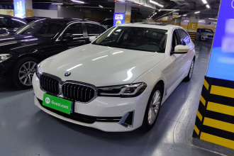 宝马5系 2022款 改款 525Li 豪华套装