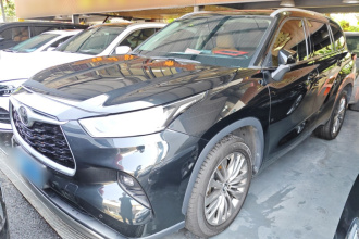 丰田 汉兰达 2022款 380T 四驱尊贵版 7座