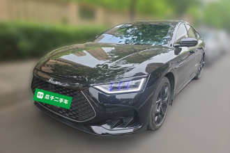 比亚迪 汉 2023款 DM-i 冠军版 200KM 尊享型