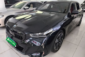 宝马5系 2026款 530Li 领先型 M运动套装