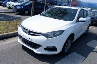 长安 逸动 2016款 XT 1.6L 自动俊酷型