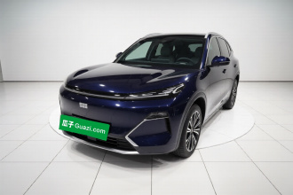 吉利银河 银河星舰7 EM-i 2025款 120km 领航版