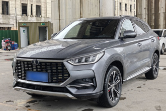 比亚迪 宋PLUS 2020款 1.5T 自动旗舰型