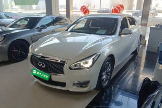 英菲尼迪Q70 2017款 Q70L 2.5L 精英版