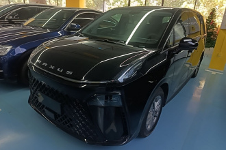 上汽大通MAXUS 大通G70 2024款 2.0T 自动奢享版 7座