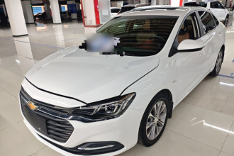 雪佛兰 科鲁泽 2022款 320 自动悦享天窗版