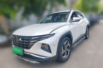 现代 2023款 途胜L 1.5T 自动两驱DLX豪华版