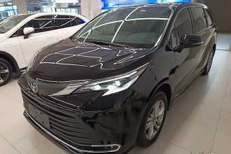 丰田 赛那SIENNA 2024款 2.5L混动 舒适版