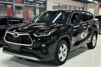 丰田 汉兰达 2024款 2.5L智能电混双擎两驱精英版 5座