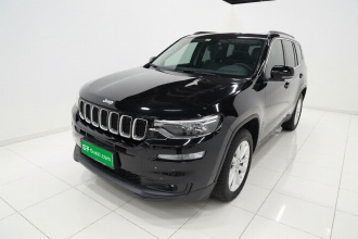Jeep 指挥官 2018款 2.0T 两驱进享版 国VI
