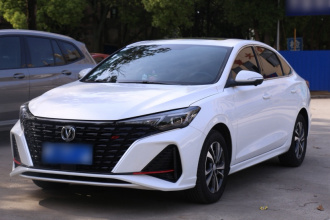 长安 逸动 2024款 PLUS 蓝鲸NE 1.4T GDI DCT高能版