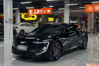 阿维塔12 2023款 700 三激光后驱奢享版