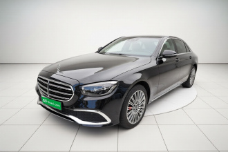 奔驰E级 2023款 改款 E 300 L 豪华型