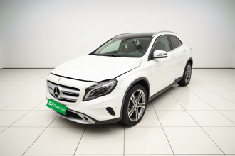 奔驰GLA 2015款 GLA 220 4MATIC 豪华型