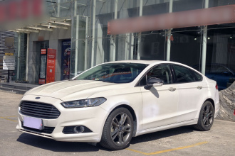 福特 蒙迪欧 2013款 2.0L GTDi240豪华运动型