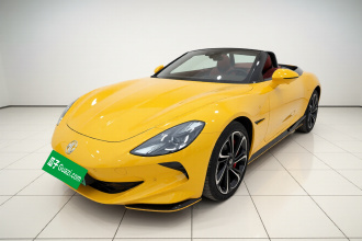 名爵 MG Cyberster 2024款 520km 传奇四驱版