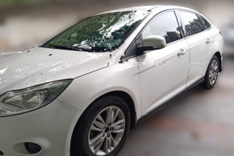 福特 福克斯 2012款 三厢 1.6L 自动舒适型