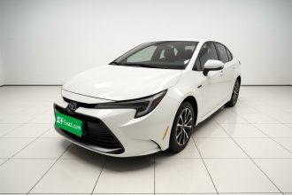 丰田 雷凌 2023款 智能电混双擎 1.8L 豪华版