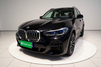 宝马X5 2022款 改款 xDrive 30Li 尊享型M运动套装
