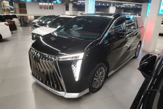 广汽传祺 传祺M8 2023款 宗师系列 400T 旗舰版
